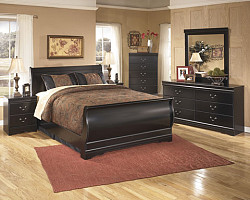  																			Huey Vineyard Queen Sleigh Bed Room...
																		 